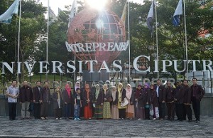 Studi Banding FTI UAD di Universitas Ciputra Surabaya